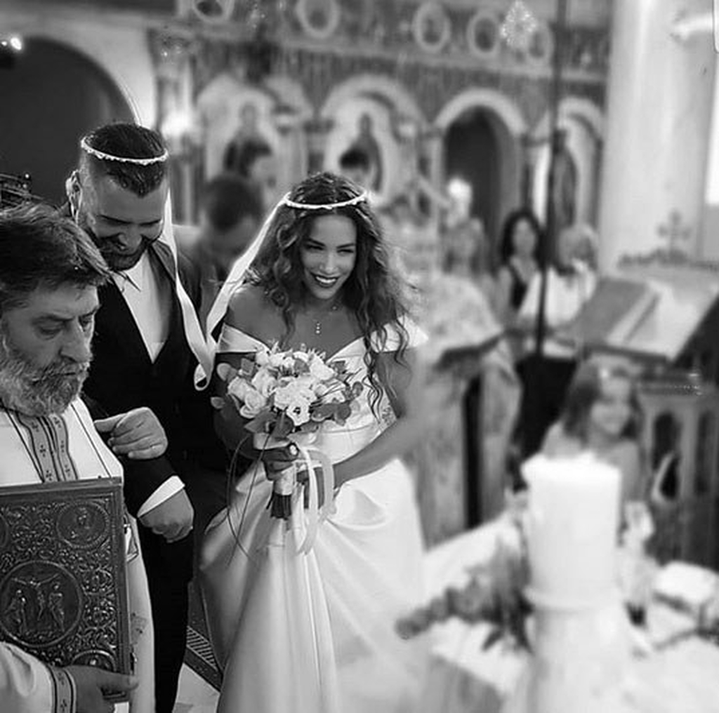 Κατερίνα Στικούδη - Βαγγέλης Σερίφης: Νέες φωτογραφίες από το γάμο τους