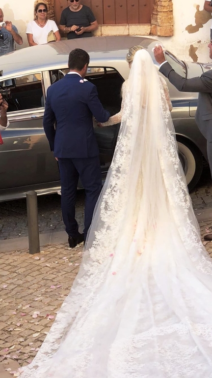 Ντενίζ Σεβέρο: Οι νέες φωτό από τον γάμο της με τον Αλβάρο και το «τρυφερό» της μήνυμα