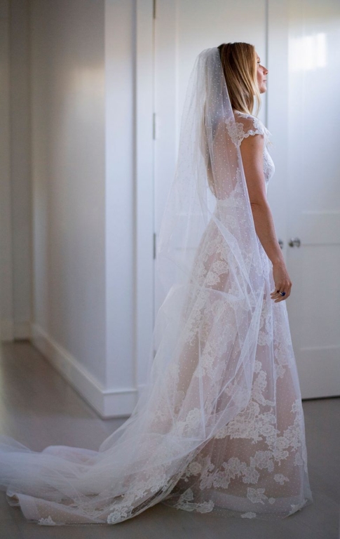 Για πρώτη φορά: Το φωτογραφικό άλμπουμ του μυστικού γάμου της Gwyneth Paltrow