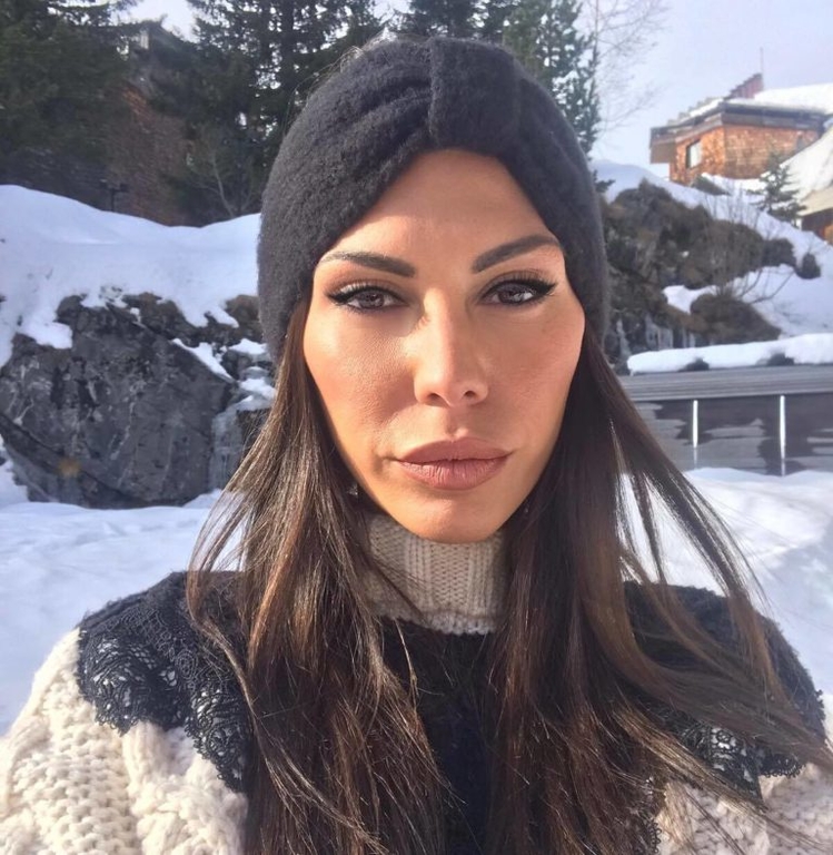 Αντώνης Σρόιτερ - Ιωάννα Μπούκη: Οικογενειακή απόδραση στα χιόνια!