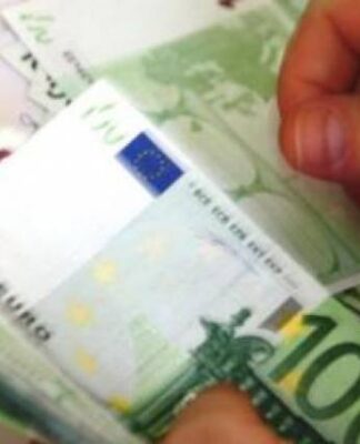Κι όμως: Οι Έλληνες ψάχνουν πόσο κοστίζει μια…