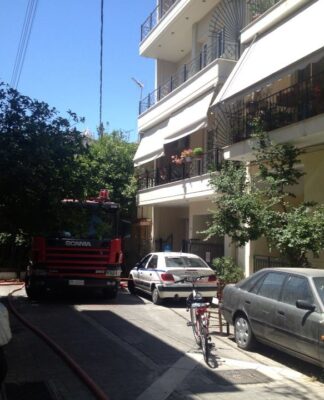 ΦΩΤΟΓΡΑΦΙΕΣ από τη φωτιά στα Καμίνια και νέες πληροφορίες!