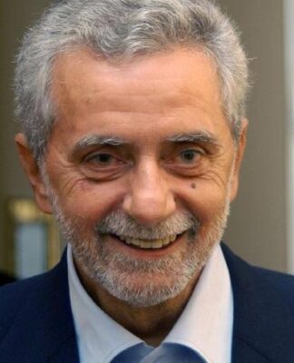 Θ. Δρίτσας: Όχι στα αστυνομικά τμήματα πολύμηνης κράτησης αλλοδαπών
