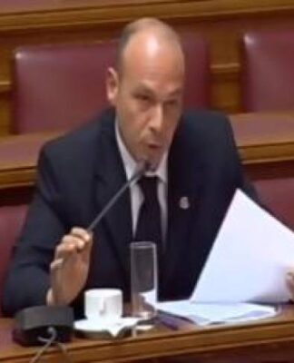 Έκτακτο: Εκπυρσοκρότησε όπλο βουλευτή της Χρυσής Αυγής