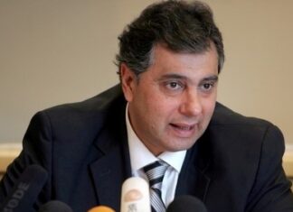 Δωρεά 50 ηλεκτρονικών υπολογιστών από τον ΕΒΕΠ στο Δήμο Πειραιά