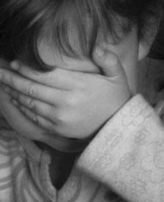 Σοκ: 52χρονος «ψαρεύει» ανήλικες μέσω Facebook