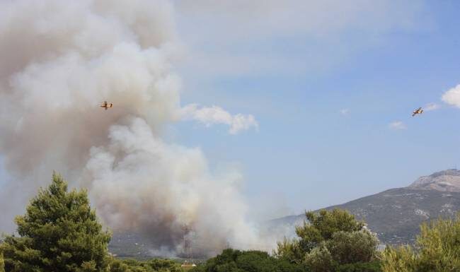 EKTAKTO: Φωτιά στους Θρακομακεδόνες