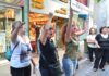 ΒΙΝΤΕΟ: Αποδοκίμασαν τον Σόιμπλε έξω από το υπουργείο Οικονομικών