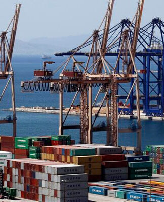 COSCO: Nέες επενδύσεις 230 εκατομμυρίων ευρώ στο λιμάνι του Πειραιά!