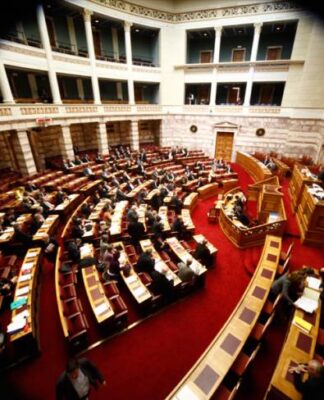 Πέρασε η τροπολογία για την τιμολόγηση των φαρμάκων