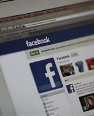 Θύμα ομαδικού βιασμού λόγω Facebook έπεσε 14χρονη