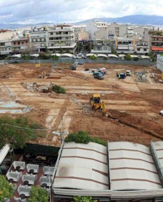 ΜΕΤΡΟ ΠΕΙΡΑΙΑ: Έλεγχοι από πολιτικούς μηχανικούς σε σπίτια και καταστήματα