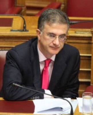 Εσπευσμένα στο νοσοκομείο ο Γιώργος Μαυραγάνης