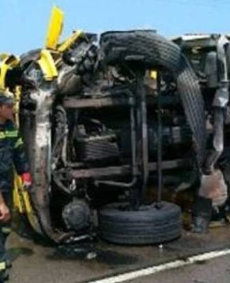 Σοβαρό τροχαίο με νταλίκα στην Εθνική οδό