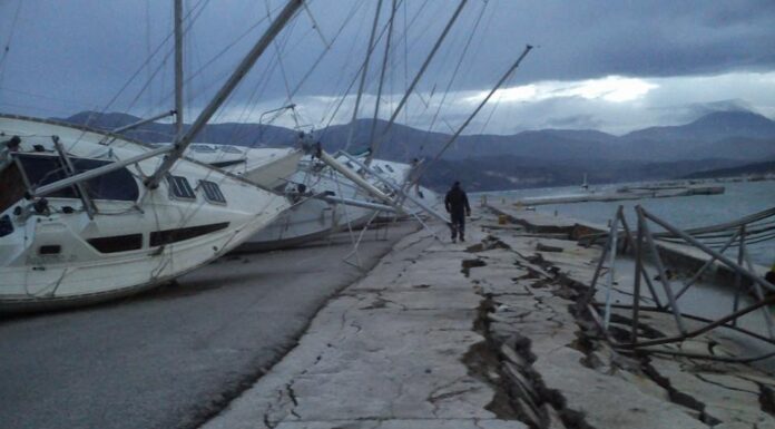 Δείτε συγκλονιστικές φωτογραφίες από το νέο σεισμό στην Κεφαλονιά