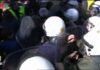ΕΚΤΑΚΤΟ: Ένταση και χημικά στο υπ. Διοικ. Μεταρρύθμισης