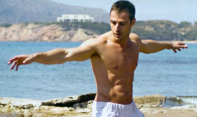 Η «καυτή» γαζέλα που έκλεψε την καρδιά του Δημήτρη Βλάχου (φωτο)
