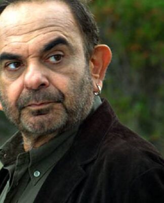 Αυτή είναι η σελίδα του facebook που δημιουργήθηκε για τον Σάκη Μπουλά