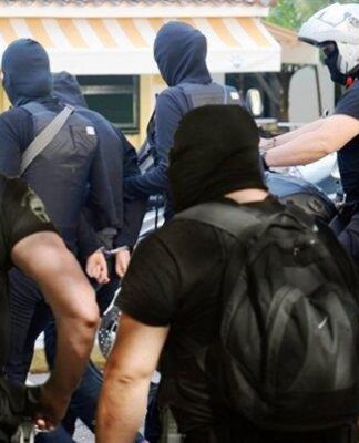 ΟΙ ΔΑΙΜΟΝΕΣ ΤΗΣ ΕΛ.ΑΣ.: Ένας Πειραιώτης μέσα στους 4 διασημότερους φυγάδες της Ελλάδας!