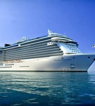 Regal Princess: Στον Πειραιά το μεγαλύτερο κρουαζιερόπλοιο του κόσμου (Βίντεο + Φωτο)