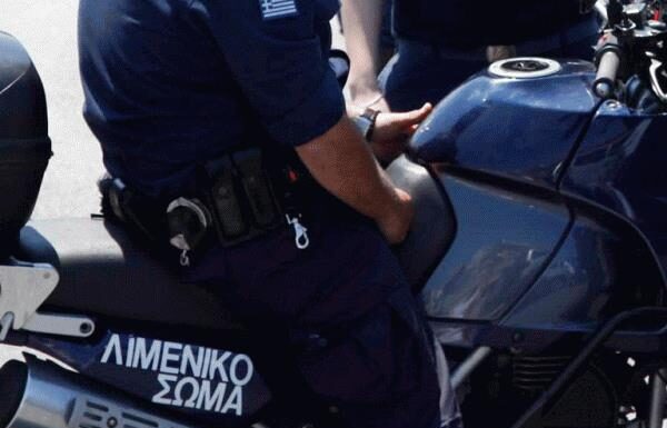 Τροχαίο στο λιμάνι του Πειραιά – Στο νοσοκομείο οδηγός μηχανής
