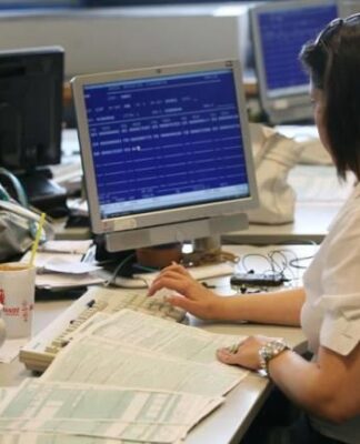 Σφίγγει ο «κλοιός» της Εφορίας για τους φοροφυγάδες