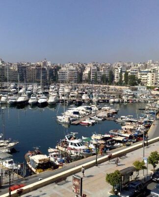Αυτός είναι ο λόγος που μύριζε καμμένο στο Πασαλιμάνι (Φωτο)