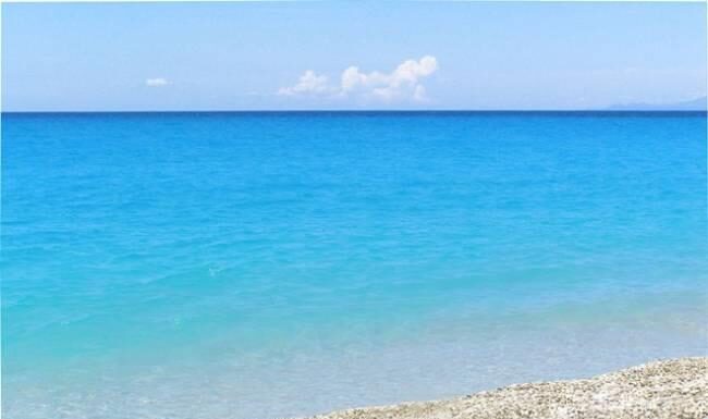 Αυτή είναι η παραλία-φιλέτο που βγαίνει στο «σφυρί» στην Κρήτη (φωτο)