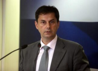 Πόσα λεφτά θα παίρνει ο νέος «Θεοχάρης» – Δείτε το εκκαθαριστικό