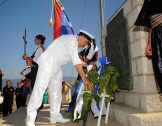 ΜΙΑΟΥΛΕΙΑ 2014: Στην Ύδρα το Πολεμικό Ναυτικό