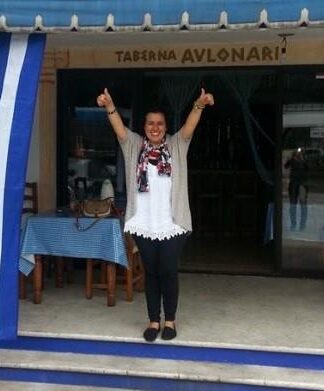 Η γυναίκα που κάνει διάσημη την ελληνική κουζίνα στο Μεξικό – Οι σπεσιαλιτέ και η χωριάτικη σαλάτα (Φωτό)