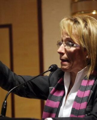 Βαρβάρα Ανεμοδουρά: Λανθασμένη η πολιτική για τη φαρμακευτική περίθαλψη των Ελλήνων