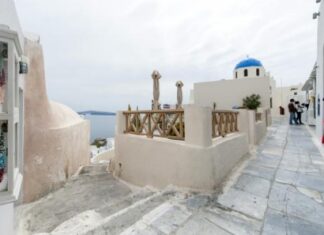 Σαντορίνη: Θρίλερ με πτώμα δασκάλας στην Οία