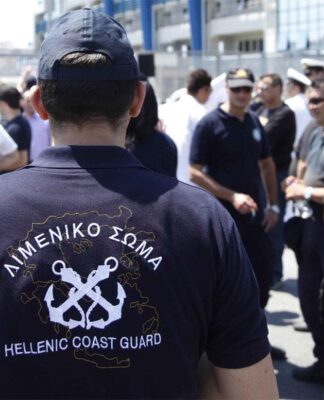 Βυθίστηκε σκάφος ανοιχτά του Σαρωνικού