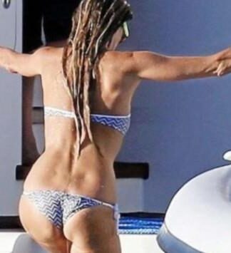 Ποια διάσημη star έχει αυτό το θεϊκό κορμί στα 50 της;