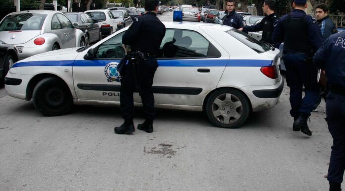ΚΑΜΙΝΙΑ: Βρέθηκε νεκρός άνδρας σε μονοκατοικία