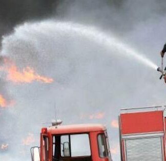 Μεγάλη φωτιά στην Αίγινα