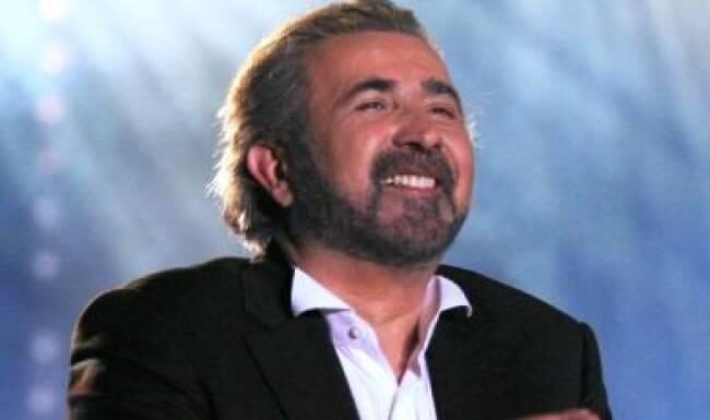 Επτασφράγιστο μυστικό κρατά τη νέα του έκπληξη ο Λάκης Λαζόπουλος