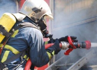 ΠΕΙΡΑΙΑΣ: Νεκρός άνδρας από πυρκαγιά – Τυλίχτηκε το σπίτι του στις φλόγες