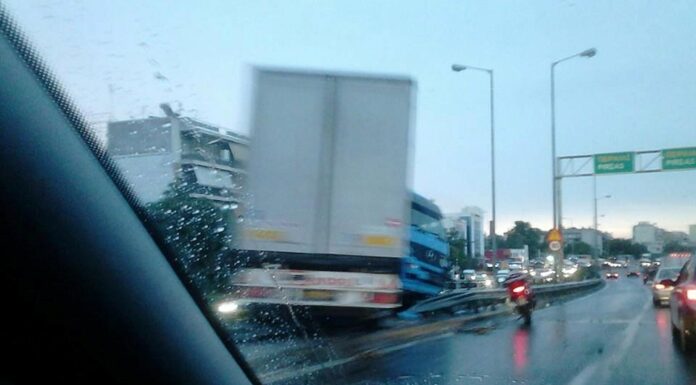 Οι πρώτες φωτογραφίες από το τροχαίο στην Εθνική Οδό