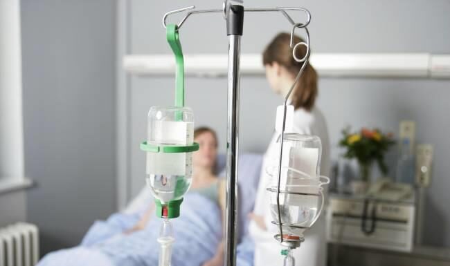 Συνελήφθησαν παράνομες αποκλειστικές νοσοκόμες