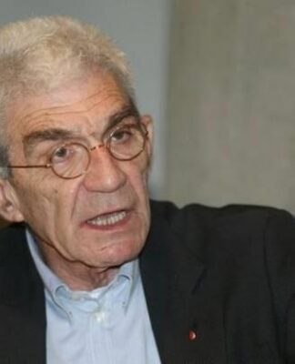 Μπουτάρης: Έχετε δει Πρόεδρο με τατουάζ και σκουλαρίκι;