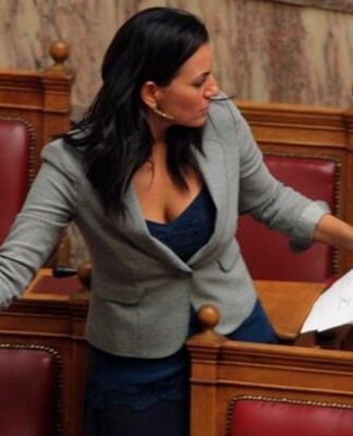 Η εμφάνιση της Όλγας Κεφαλογιάννη στην Βουλή που …τρέλανε (Φωτο)