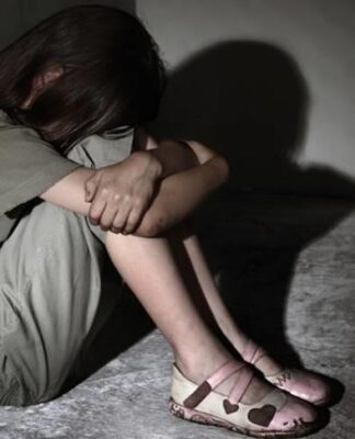 Σύλληψη 67χρονου για αποπλάνηση και ασέλγεια ανηλίκου
