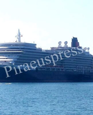 QUEEN ELIZABETH: Το “διαμάντι της θάλασσας” έδεσε ξανά στο λιμάνι του Πειραιά (Φωτο + Βίντεο)