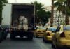 Η πιτσαρία L’ Artigiano προκάλεσε κυκλοφοριακό χάος στον Πειραιά! (φωτο)