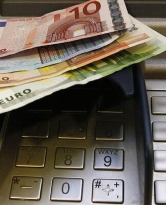 Μεγάλη απάτη με τραπεζικούς λογαριασμούς νεκρών