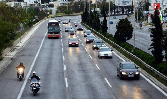 Μποτιλιάρισμα αυτή την ώρα στην Αθηνών – Λαμίας λόγω τροχαίου