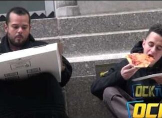 Συγκλονιστικό: Έδωσαν σε άστεγο μία πίτσα και… δείτε τι έκανε! (βίντεο)