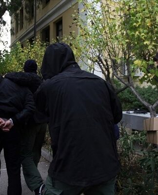 Προφυλακιστέοι οι δύο κατηγορούμενοι για την απαγωγή της 27χρονης